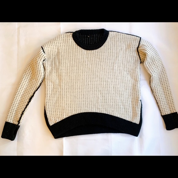 Lululemon Reversible Yogi Crew Neck Wool Sweater - Picture 6 of 8